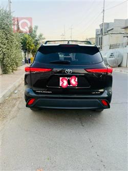 تۆیۆتا هایلاندەر